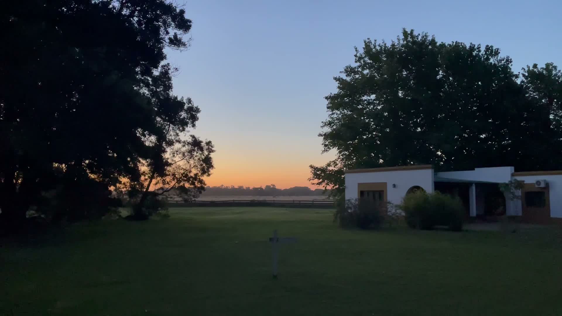Casa Huéspedes — video